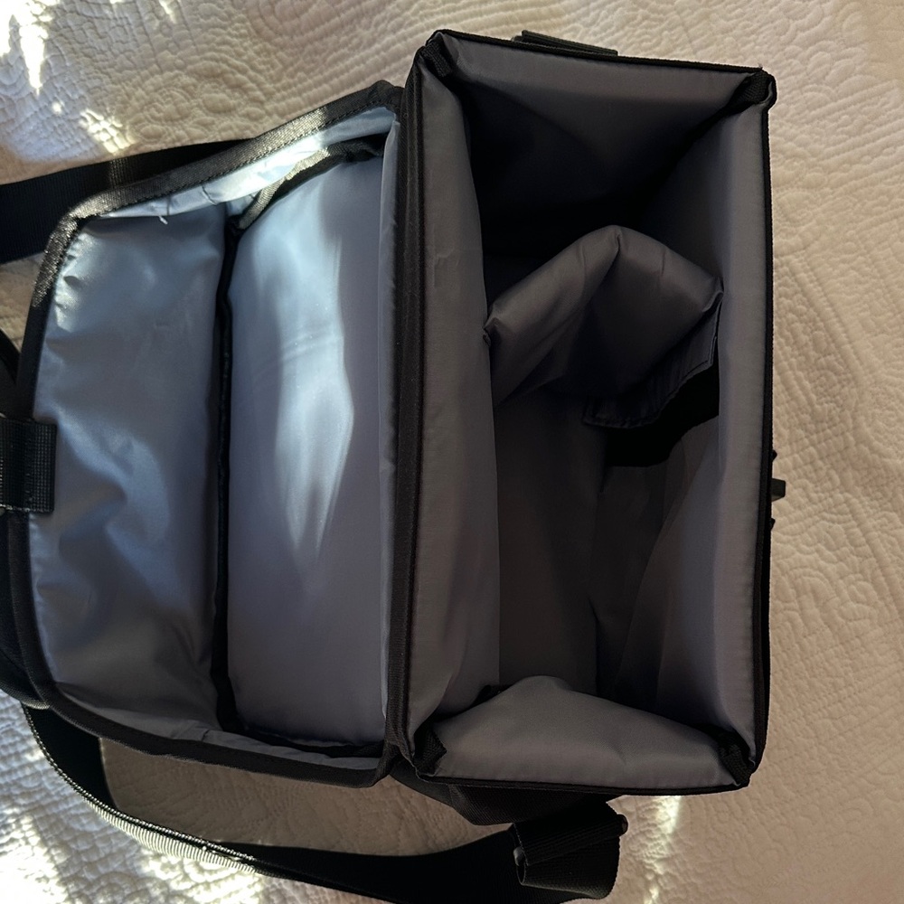 Canon Compact Camera Bag - Picture 4 of 4